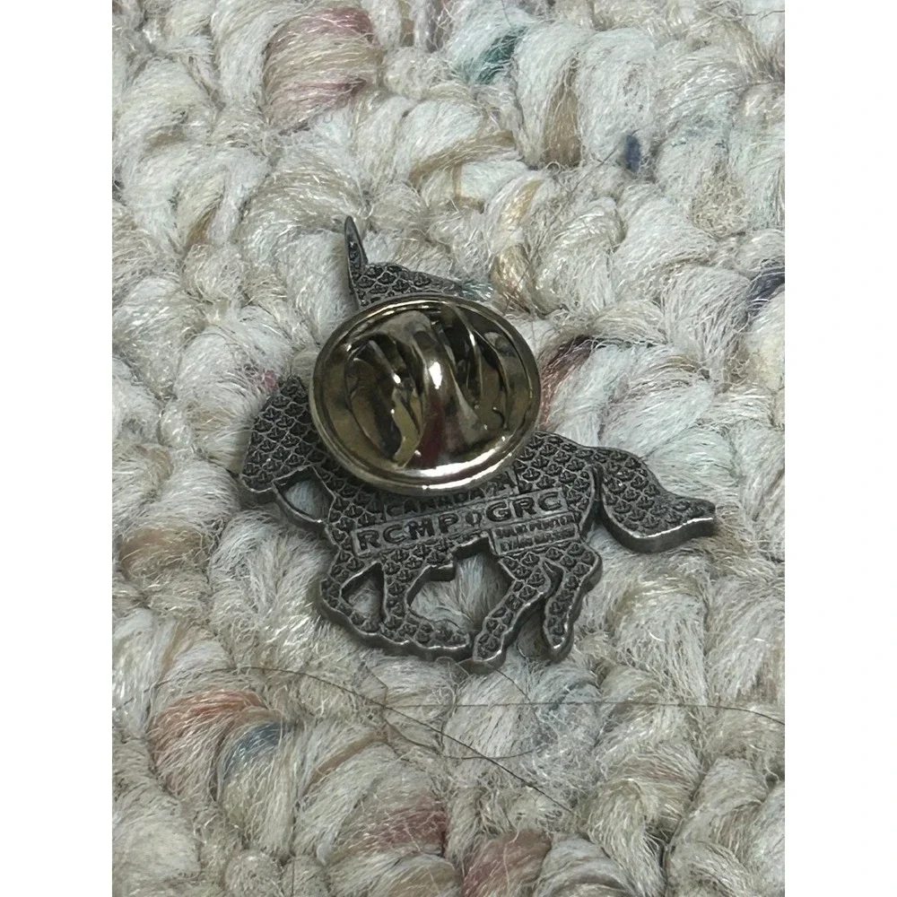 Vintage RCMP GRC Royal Canadian Mounted Police Pewter Horseback Lapel Pin Silver